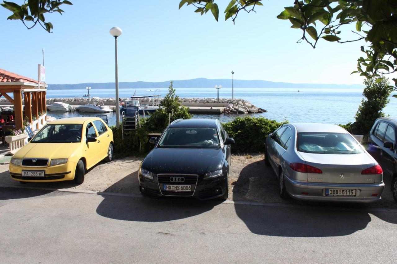 Apartments By The Sea Podgora, Makarska - 6787 ภายนอก รูปภาพ